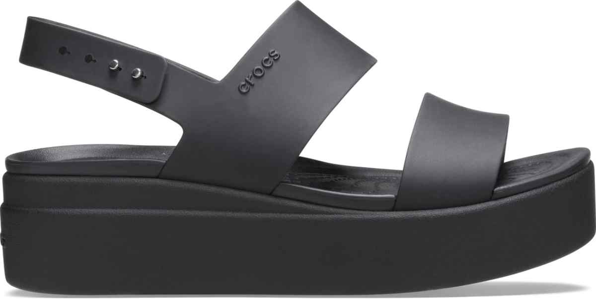 Sandalias Crocs Brooklyn Bajas Negro